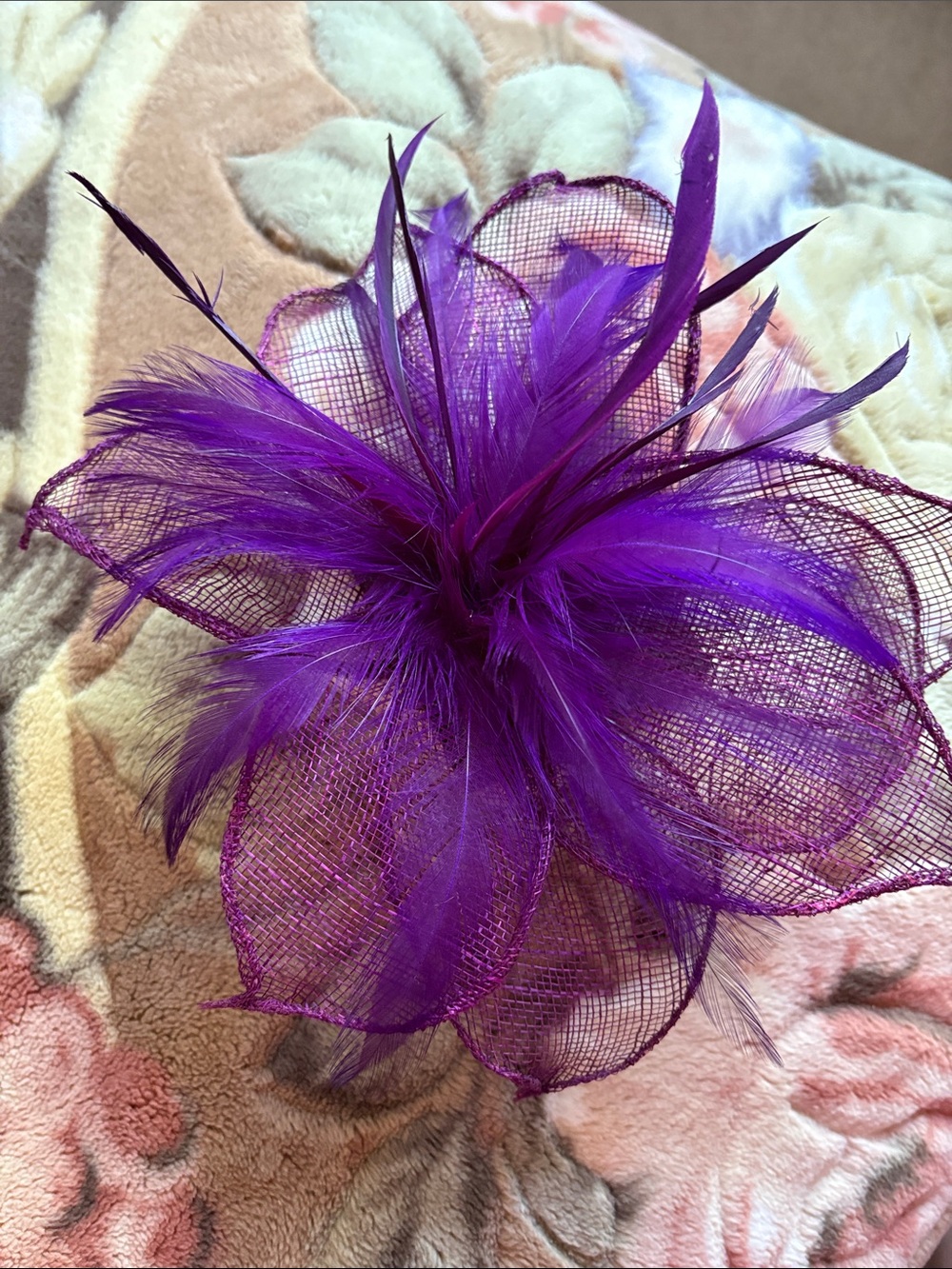 Natasha Feathered/Flower Pin